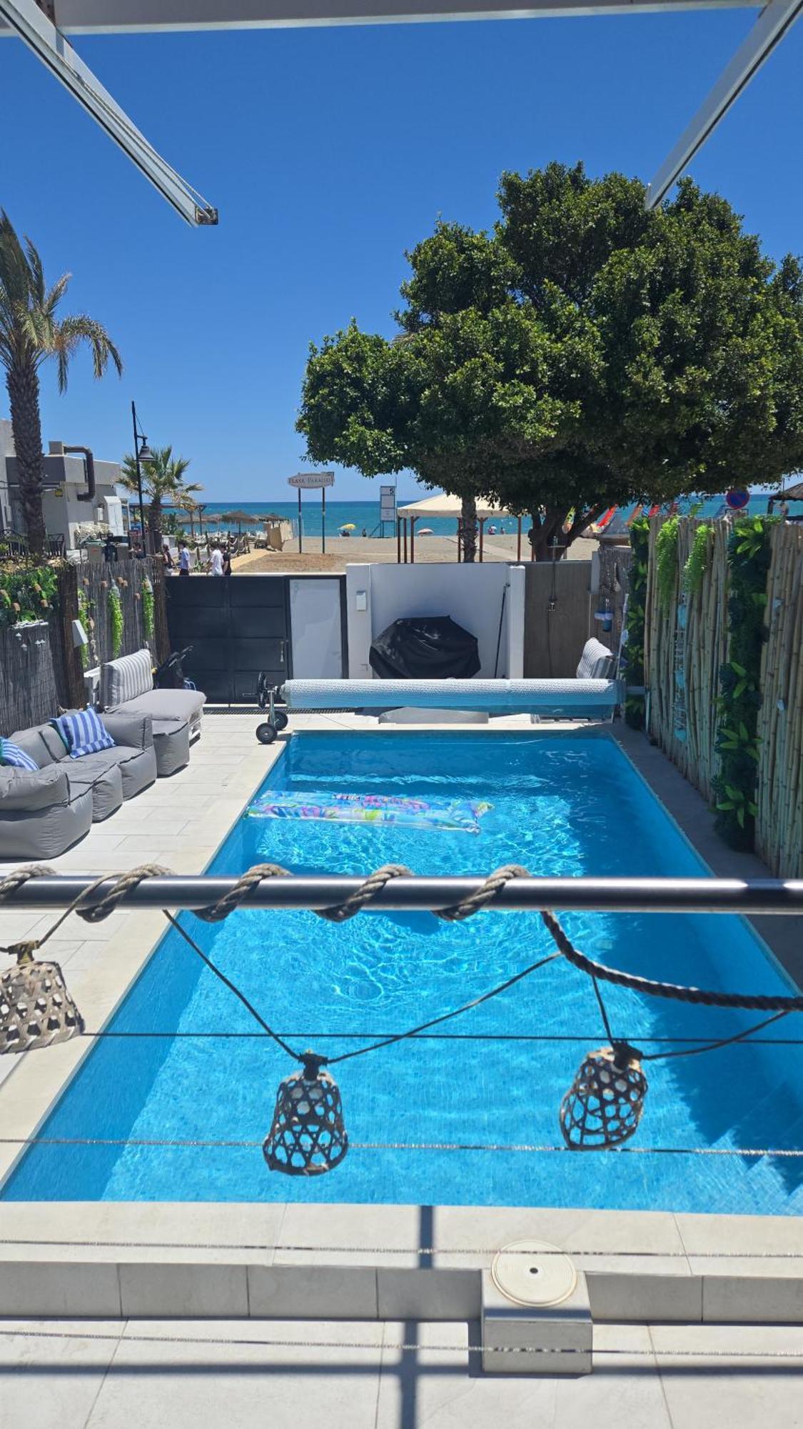 Casa A Pie De Playa En Playamar *
